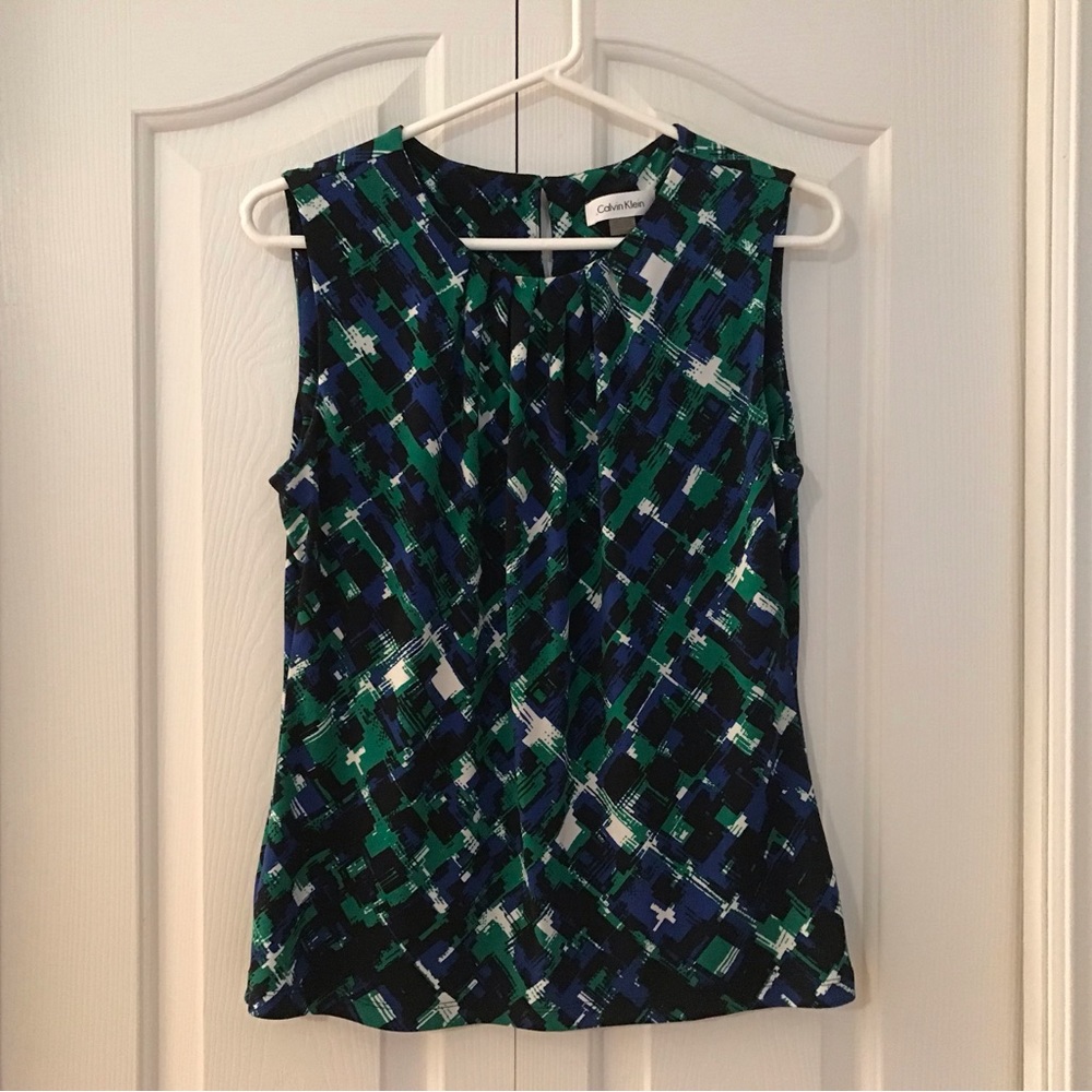 Dressy CALVIN KLEIN Sleeveless Blue and Green Blouse. Size Medium